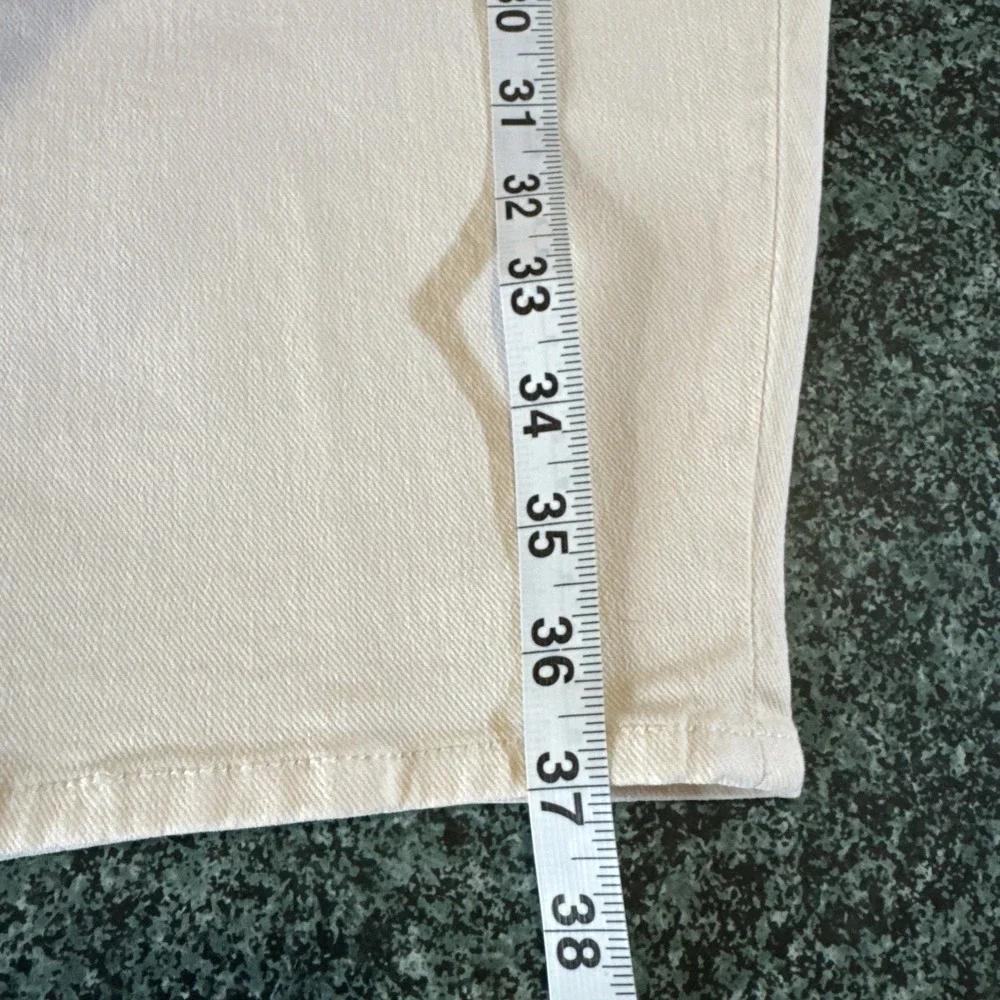 Ann Taylor Barrel Jeans High Rise Perfect Pocketing Cream/Ivory NEW Size 4